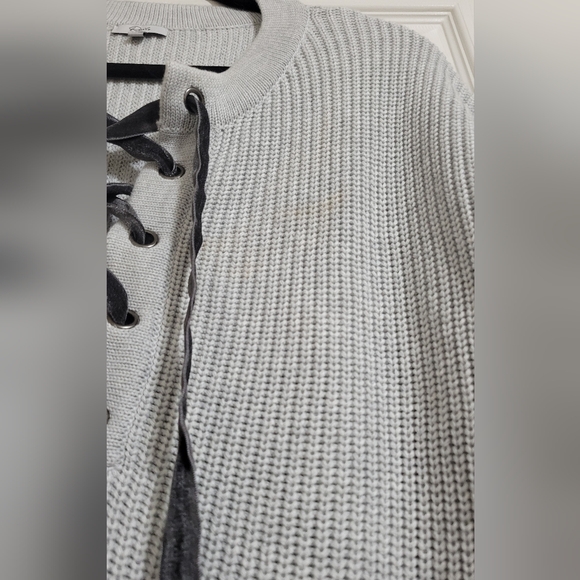 Rails Olivia Gray Lace Up Sweater - Picture 10 of 10
